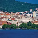 Vikendica Lovely Home In Skradin With Sauna Skradin