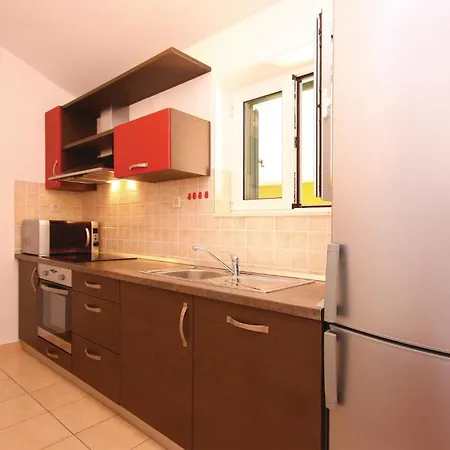 Vikendica Awesome Home In Skradin With Sauna Skradin