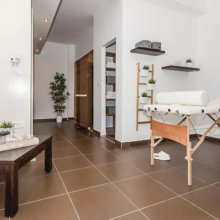 Awesome In With Sauna Casa de Férias *