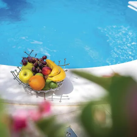 Awesome Home In Skradin With Sauna *