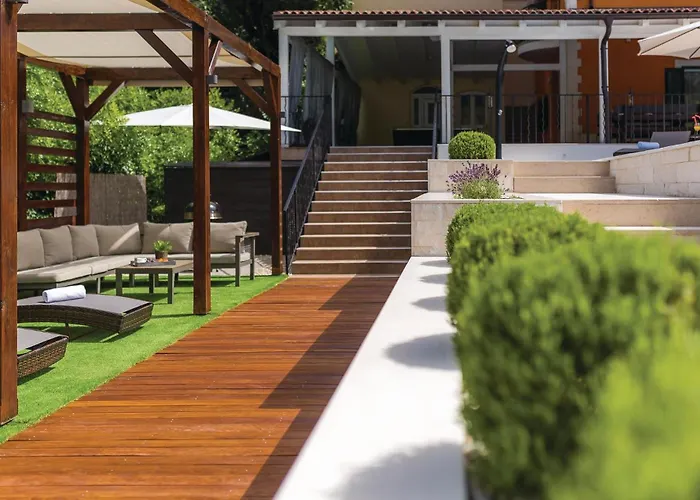 Awesome Home In Skradin With Sauna Ferienhaus