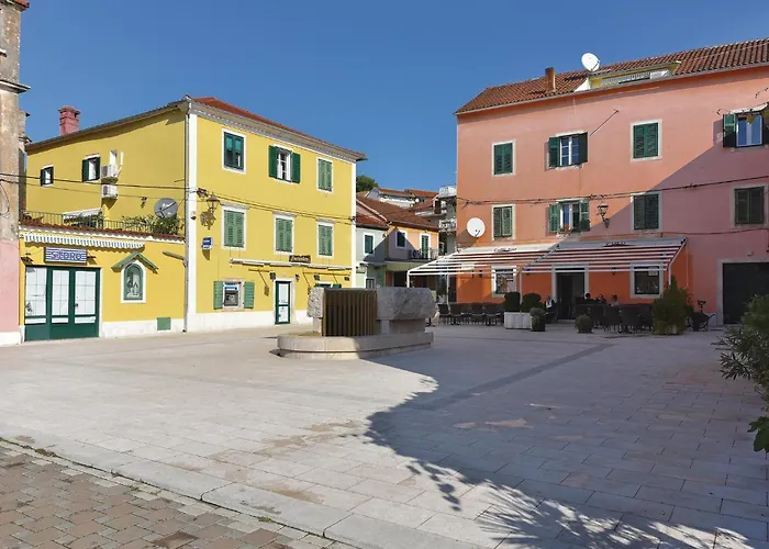 Awesome Home In Skradin With Sauna Ferienhaus Skradin