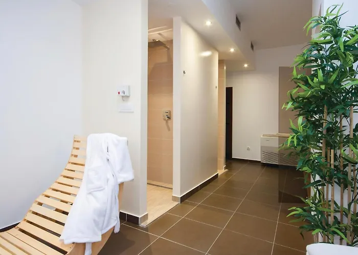 Awesome In With Sauna