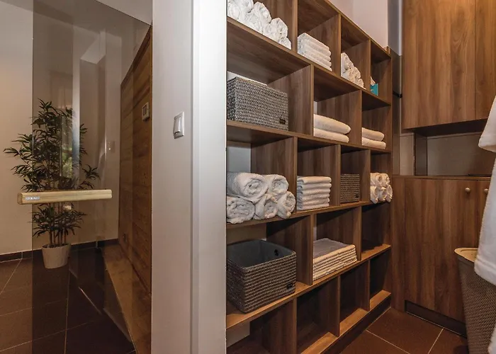 Awesome Home In Skradin With Sauna Ferienhaus